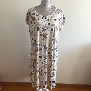 Forever Rose necklace in front short sleeves dress